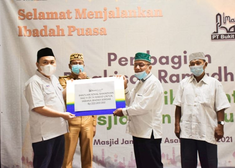 Jelang Ramadhan 1442 H, PTBA Salurkan Bingkisan Kepada 74 Masjid dan 62 Mushola
