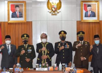 HNU Hadiri Rapat Paripurna Istimewa Peringatan Hari Jadi Sumsel ke-75 Tahun