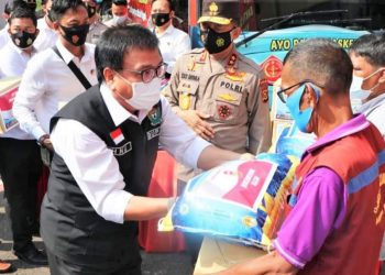 Pj Bupati Bersama Kapolda Sumsel Tinjau Posko PPKM Muara Enim