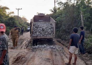 Dinas PUPR OKI Tanggulangi Kerusakan Jalan Lebung Batang – Tulung Selapan