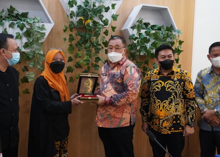 Tingkatkan Kinerja ASN, OKI Adopsi Smart Birokrasi Jabar