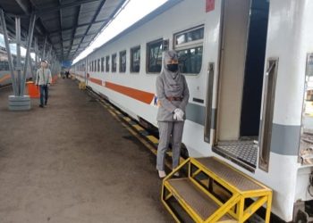 Penumpang Kereta Api Jarak Jauh yang Telah Vaksin Kedua Tak Perlu Screening Covid-19