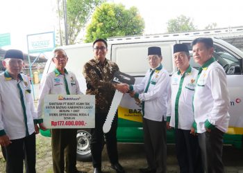 Perlancar Kegiatan Baznas Lahat, Bukit Asam Bantu 1 Unit Mobil Operasional