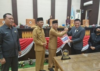 Legislatif dan Eksekutif Tandatangani Kesepakatan APBD Anggaran 2022