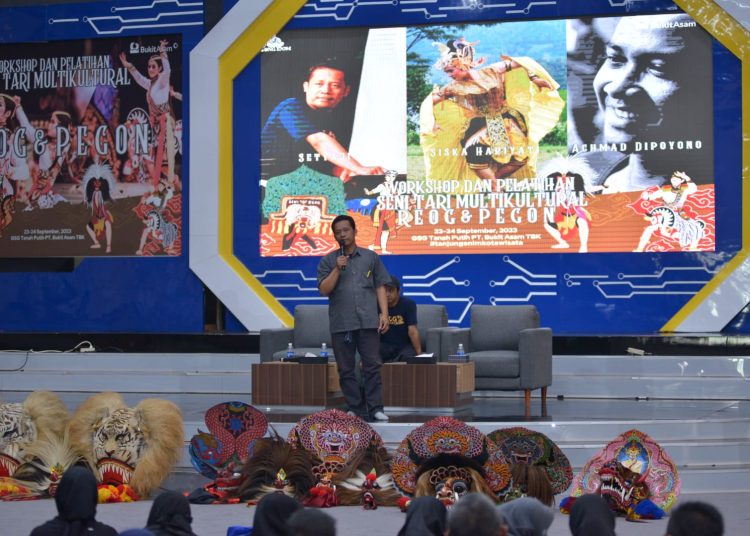 Menuju Tanjung Enim Kota Wisata, 200 Penggiat Seni Reog dan Pegon Ikuti Workshop Dan Dilatih Seni Tari Multikultural