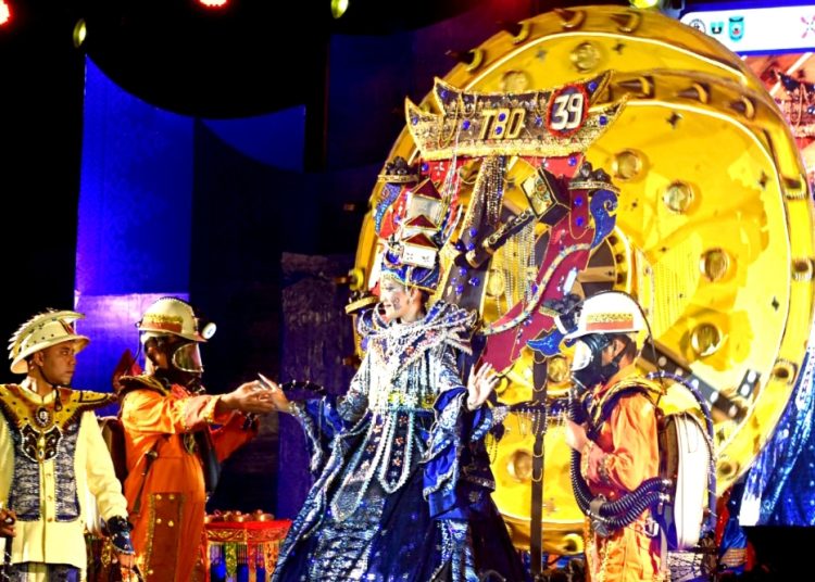 Bukit Asam (PTBA) Dukung Pelestarian Songket Silungkang Khas Sawahlunto