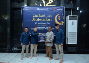 Berbagi Berkah Ramadan, Bukit Asam (PTBA) Salurkan Bantuan untuk 106 Masjid