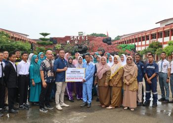 Bukit Asam (PTBA) Membangun Masa Depan Melalui Pendidikan