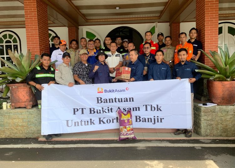 Bukit Asam (PTBA) Salurkan Bantuan untuk Korban Banjir di OKU