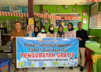 Peduli Kesehatan Masyarakat, Bukit Asam (PTBA) Gelar Pengobatan Gratis