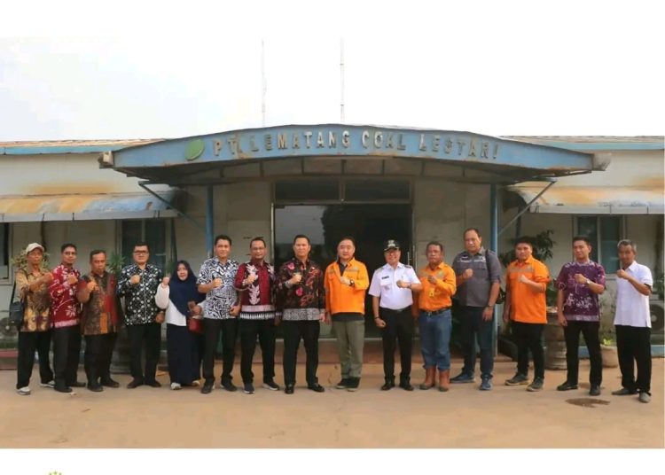 Pj. Bupati Muara Enim Minta Perusahaan Tingkatkan Komitmen Lestarikan Lingkungan dan Pembangunan