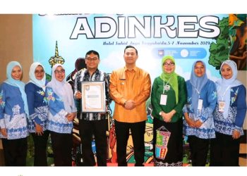 Pj. Bupati Muara Enim Terima Penghargaan Adinkes
