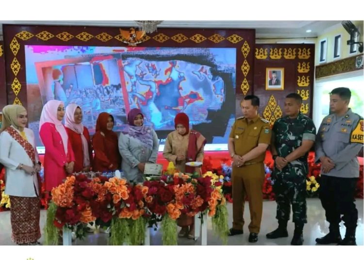 Pj. Bupati Muara Enim Ucapkan Terima Kasih Atas Dedikasi Kaum Ibu Terhadap Pembangunan