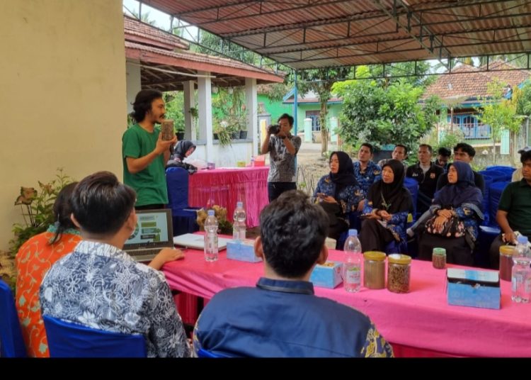 Kembangkan Budidaya Maggot, Bukit Asam (PTBA) Dorong Transformasi Desa Tanjung Agung