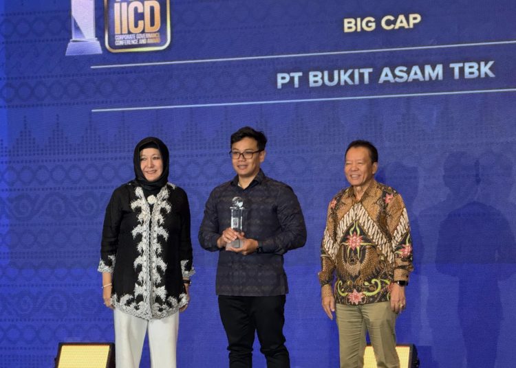 PTBA Raih Dua Penghargaan Bergengsi di Ajang IICD Corporate Governance Award 2025