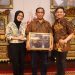 Komitmen Transparansi Berbuah Prestasi, PTBA Raih Anugerah Keterbukaan Informasi Publik 2025