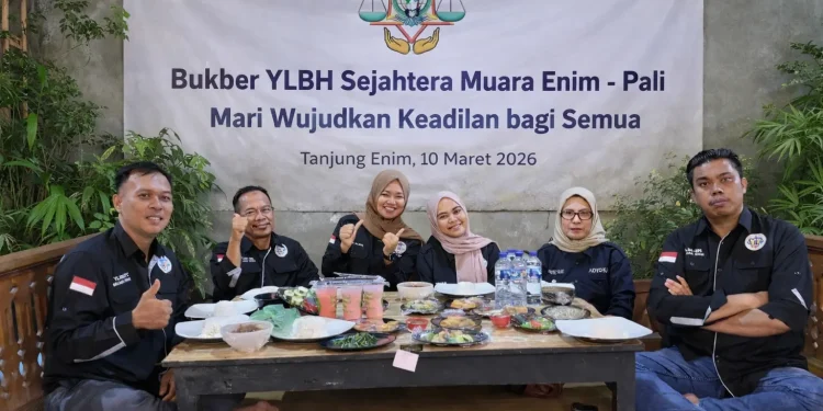 Gelar Bukber , YLBH Sejahtera Muara Enim – Pali Perkuat Komitmen Perjuangkan Keadilan
