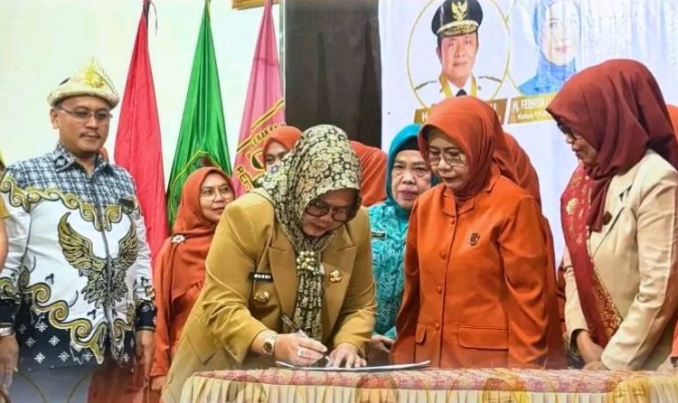 Perwanas Sumsel Resmi Dilantik, Wabup Muara Enim Dorong Sinergi Perempuan