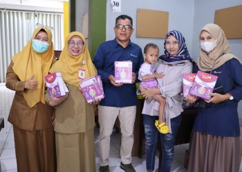 Peduli Generasi Masa Depan, PTBA Salurkan 1.250 Box Susu untuk Dukung Penanganan Stunting di Lawang Kidul